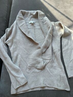 Banana Republic Shawl-Collar Lightweight Sweater in Taupe